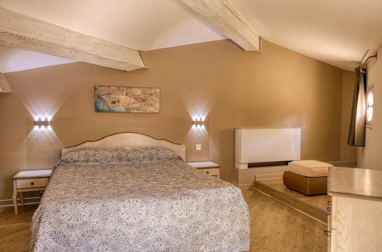 Les Residences De Metifiot Saint-Remy-de-Provence Luaran gambar